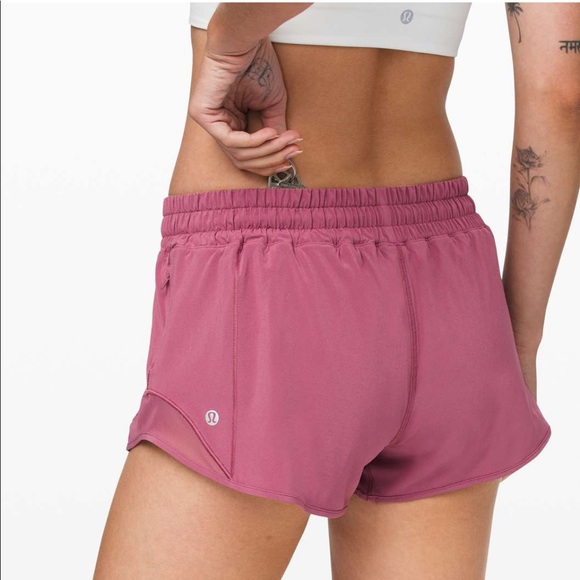Lululemon Hotty Hot Short II *2.5" - Plumful - Picture 2 of 8